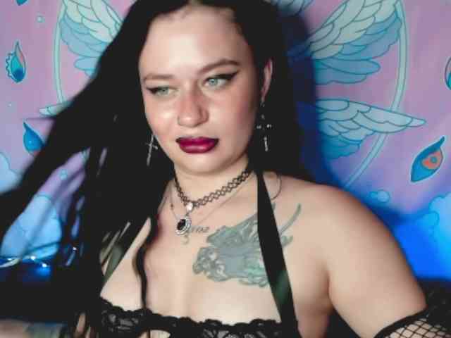 pretttyalice webcam
