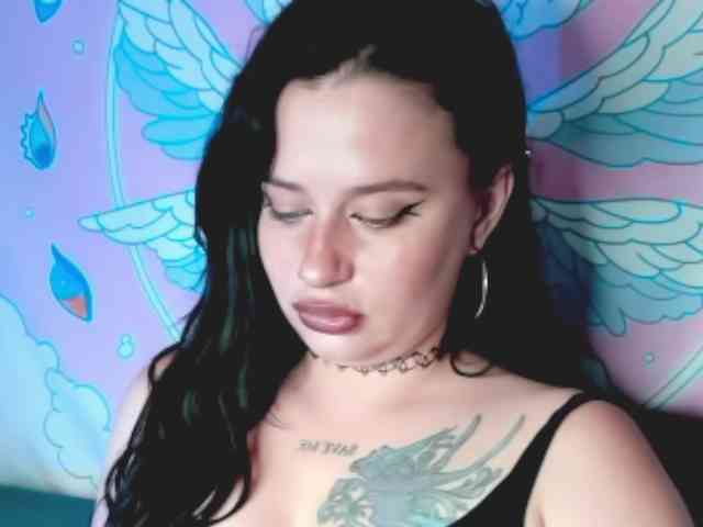 pretttyalice webcam