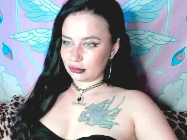 pretttyalice webcam