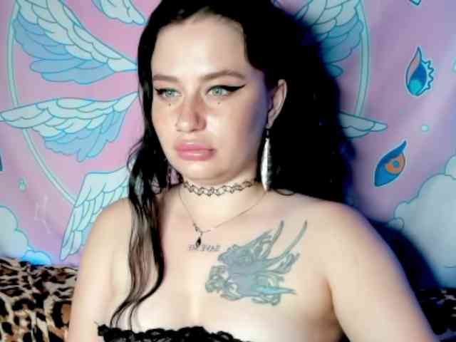pretttyalice webcam
