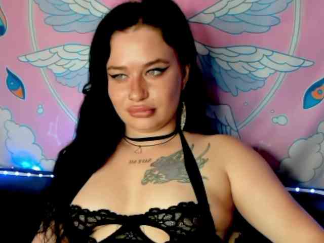 pretttyalice webcam