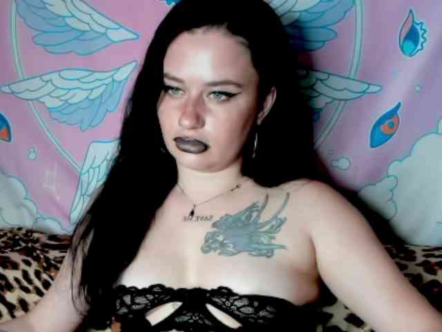 pretttyalice webcam