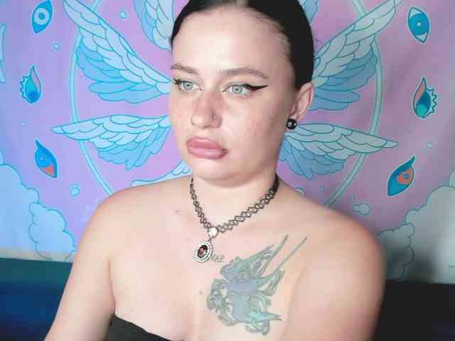 pretttyalice webcam
