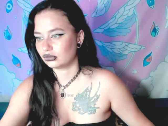 pretttyalice webcam