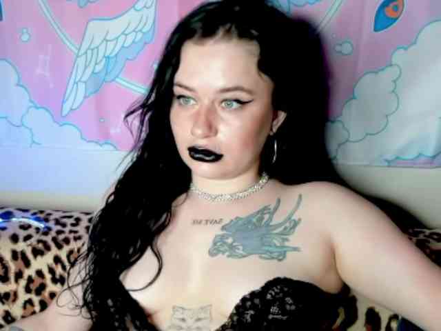 pretttyalice webcam
