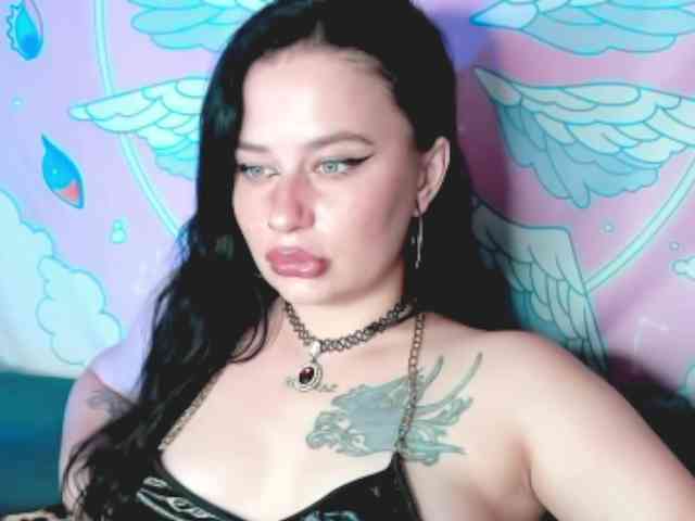pretttyalice webcam