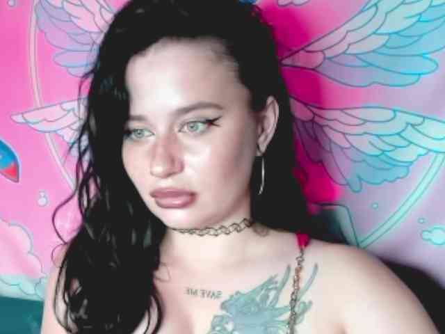 pretttyalice webcam