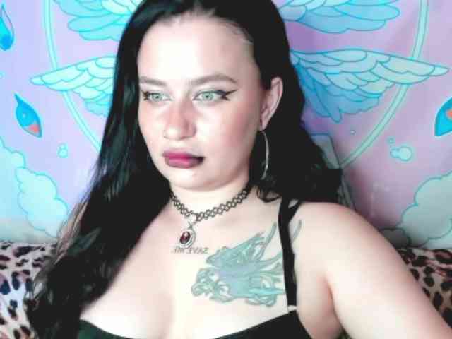 pretttyalice webcam