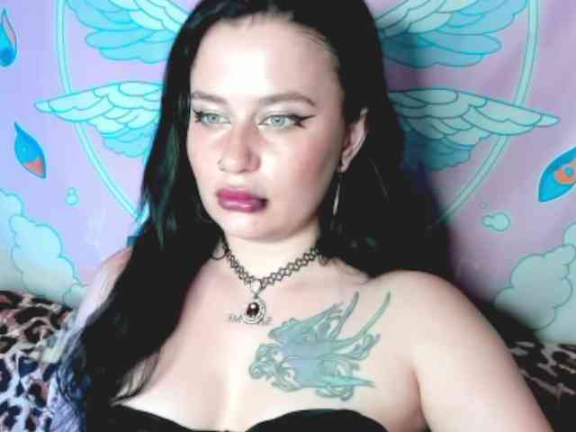 pretttyalice webcam