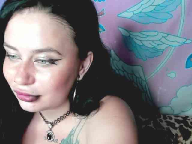 pretttyalice webcam