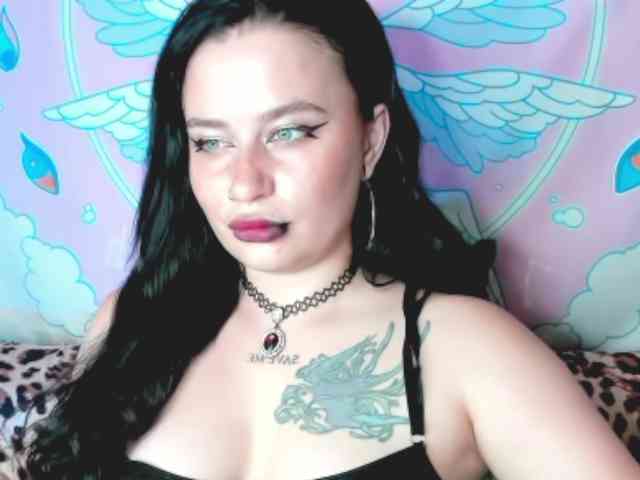 pretttyalice webcam