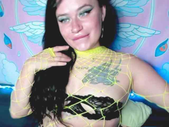 pretttyalice webcam