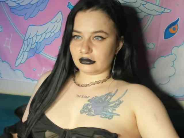 pretttyalice webcam