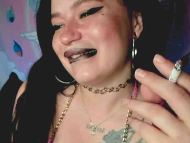 pretttyalice webcam