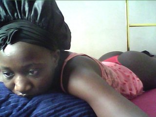 alora-skylar's Live Webcam