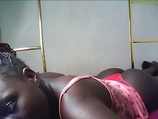 alora-skylar's Live Webcam