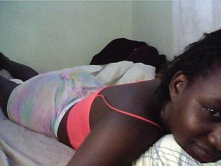 alora-skylar's Live Webcam