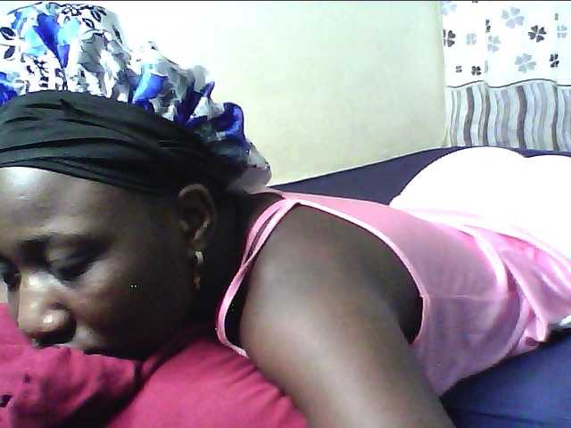 alora-skylar live cam on BongaCams