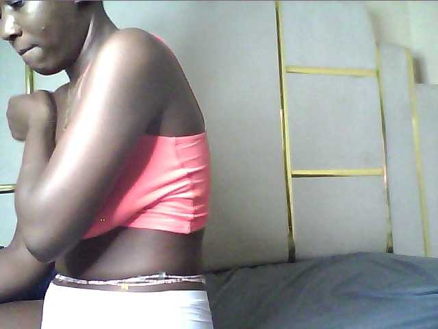 alora-skylar live cam on BongaCams