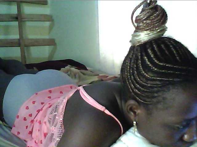 alora-skylar's BongaCams show and profile