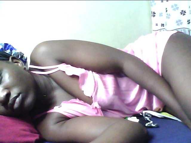 alora-skylar live cam on BongaCams