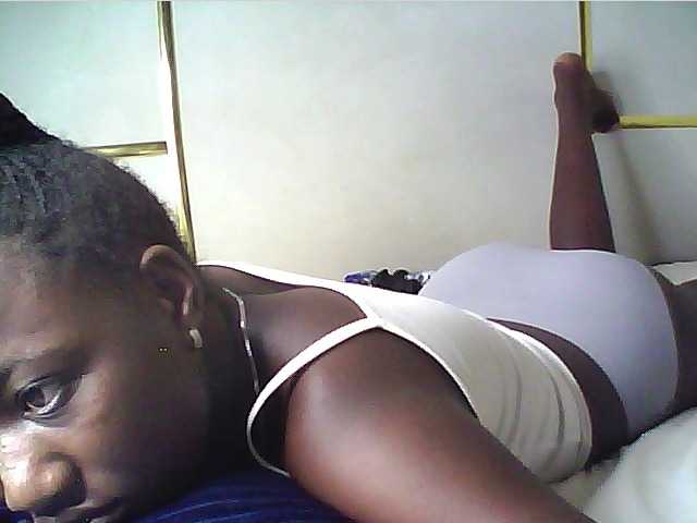 alora-skylar live cam on BongaCams