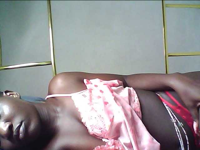 alora-skylar live webcam show