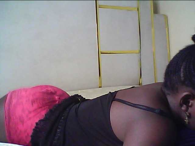 alora-skylar live cam on BongaCams