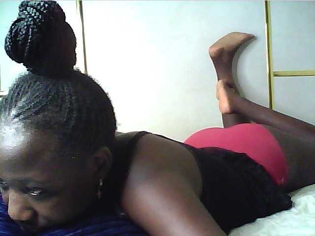 alora-skylar live cam on BongaCams