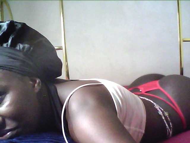 alora-skylar live cam on BongaCams