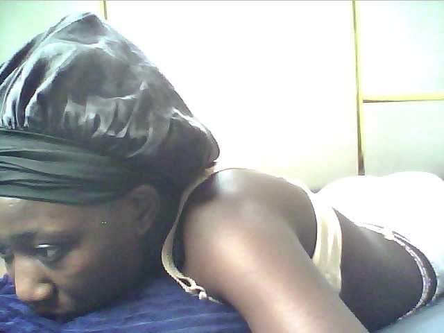 alora-skylar live cam on BongaCams