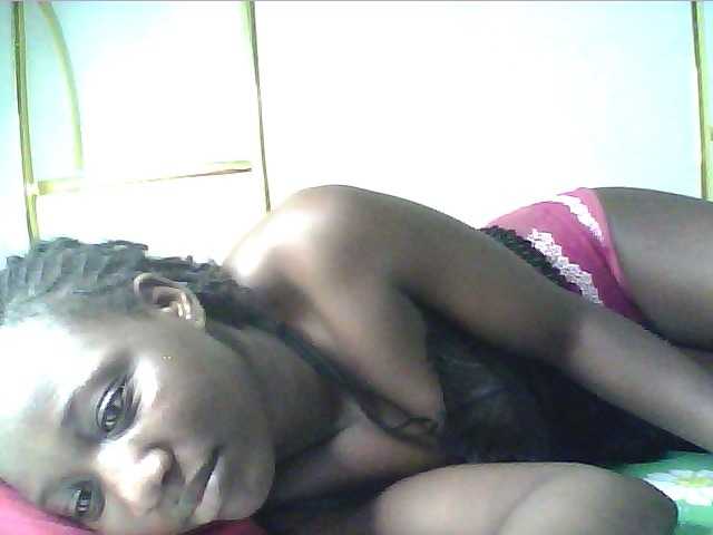 alora-skylar live cam on BongaCams
