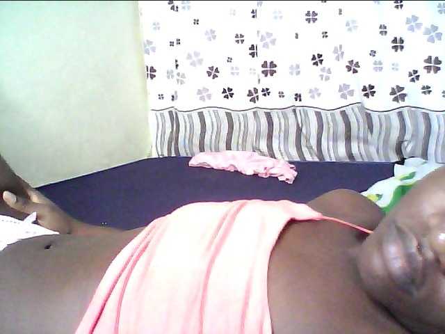 alora-skylar live cam on BongaCams