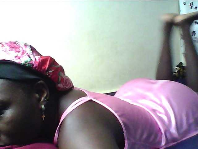alora-skylar live cam on BongaCams
