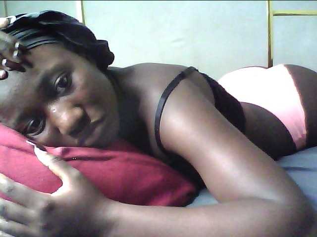 alora-skylar webcam