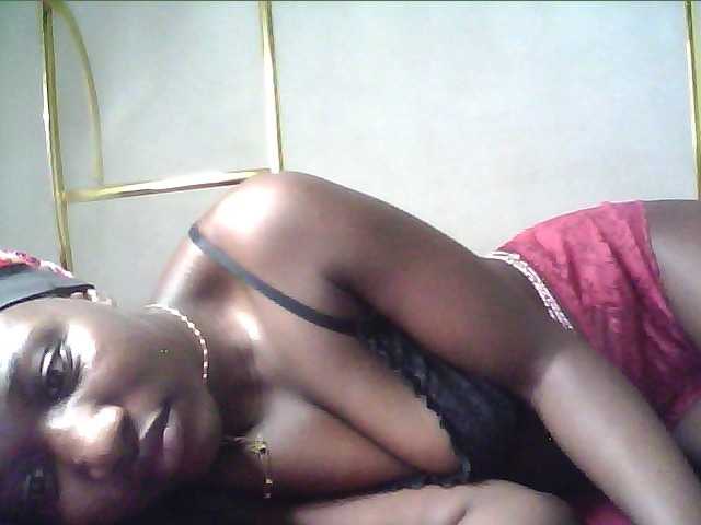 alora-skylar live cam on BongaCams
