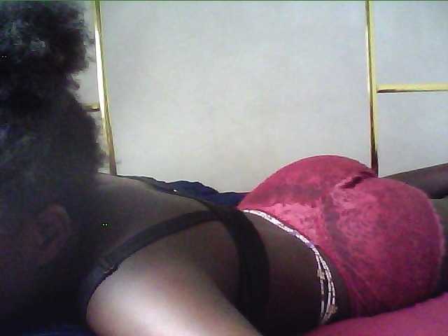 alora-skylar live cam on BongaCams