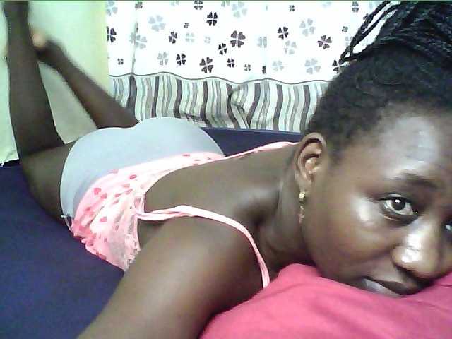 alora-skylar live cam on BongaCams