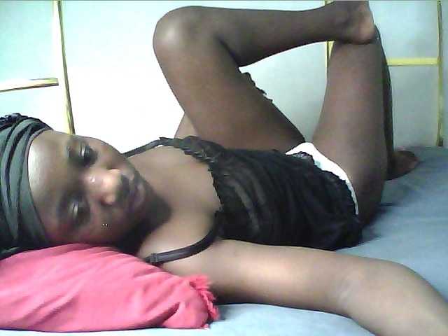alora-skylar live cam on BongaCams