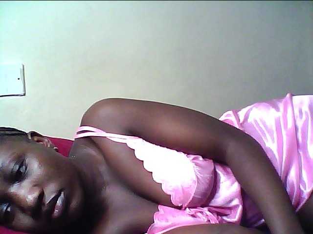 alora-skylar live cam on BongaCams