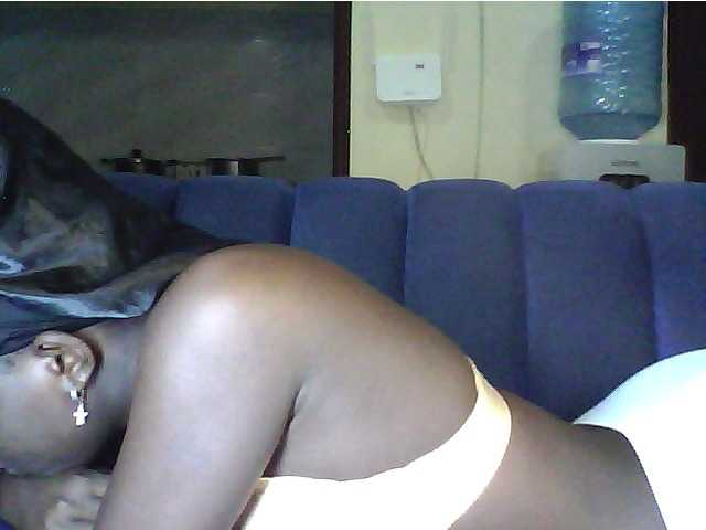 alora-skylar's BongaCams show and profile