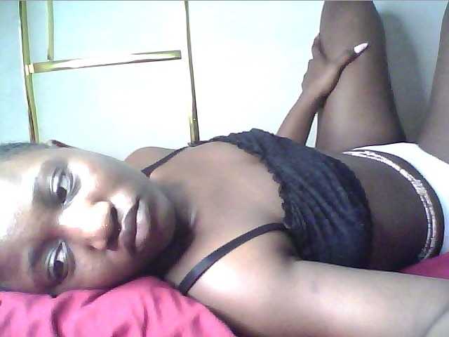 alora-skylar live cam on BongaCams