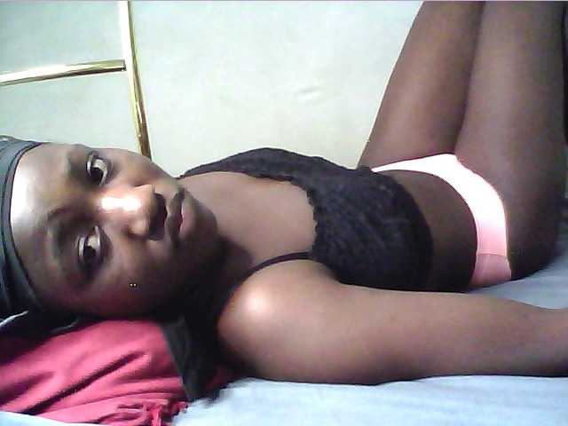alora-skylar live cam on BongaCams