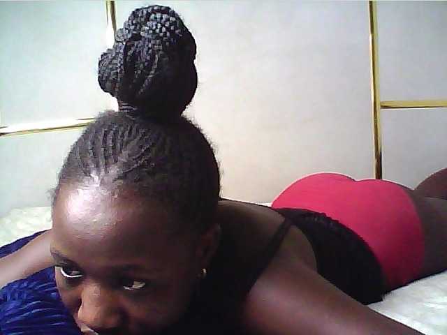 alora-skylar live cam on BongaCams