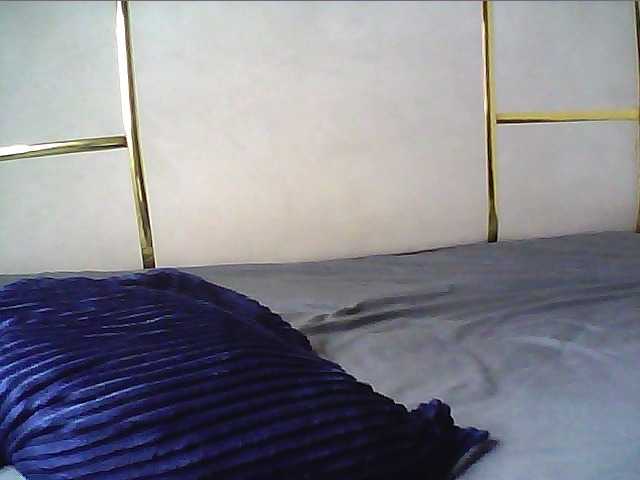 alora-skylar live cam on BongaCams