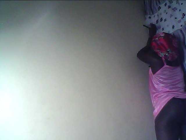 alora-skylar live cam on BongaCams