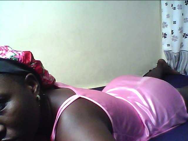 alora-skylar live cam on BongaCams