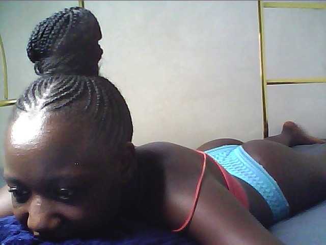 alora-skylar live cam on BongaCams