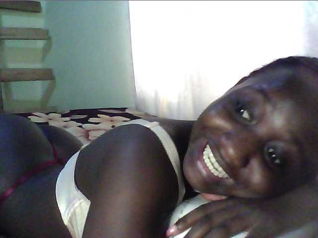 alora-skylar's BongaCams show and profile