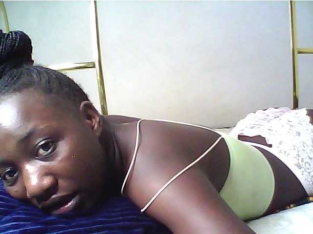 alora-skylar live cam on BongaCams